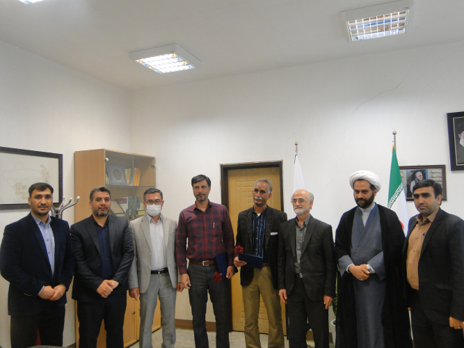 تجلیل از فرزندان معظم شهدا شاغل در دانشگاه فسا